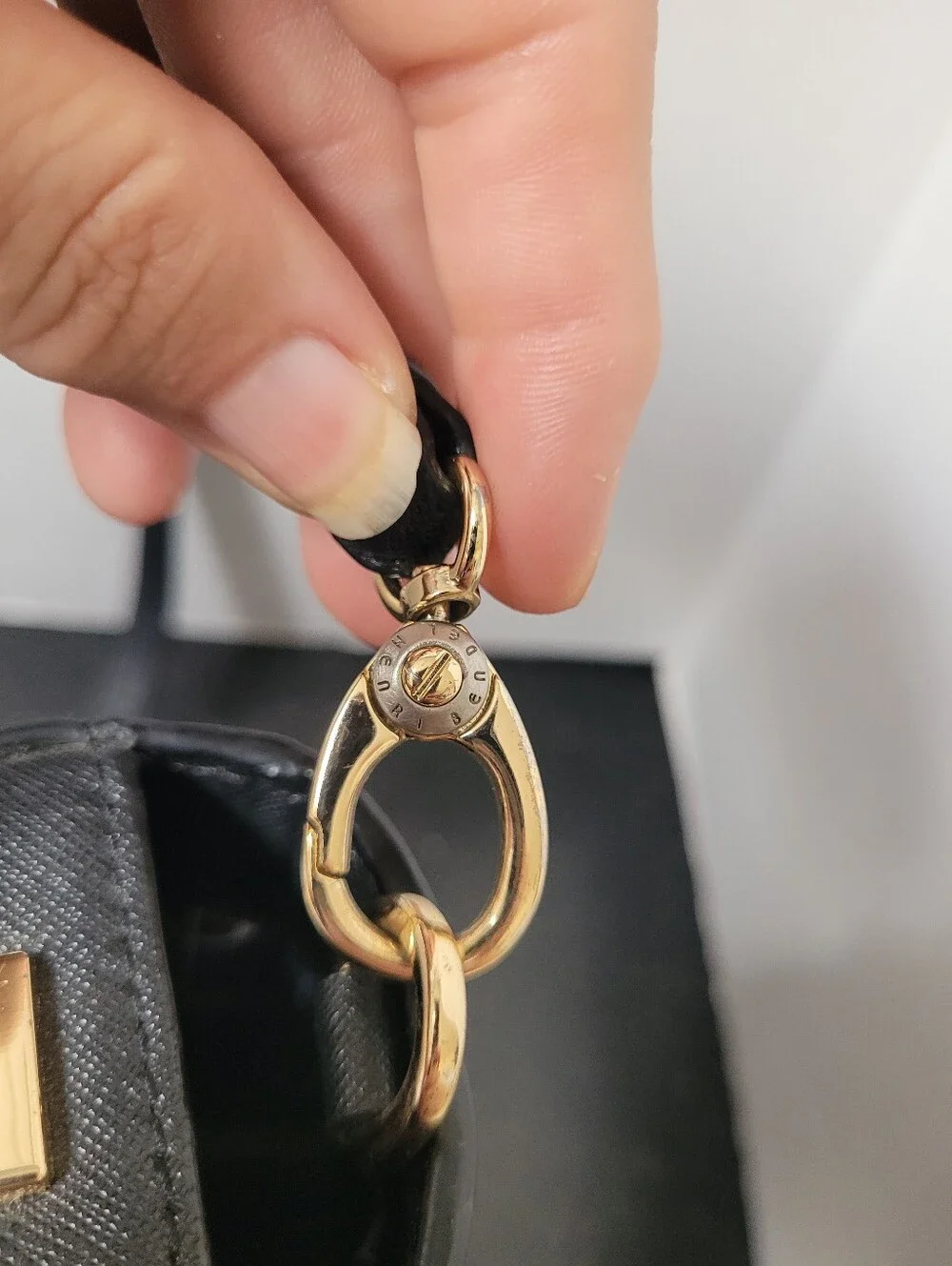 Henri Bendel New York Black Medium Tote Bag Shoulder Strap